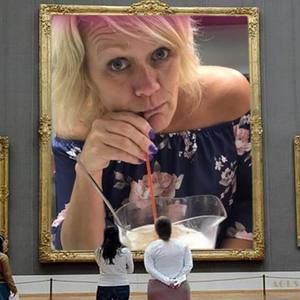 Meet your Posher, Lori